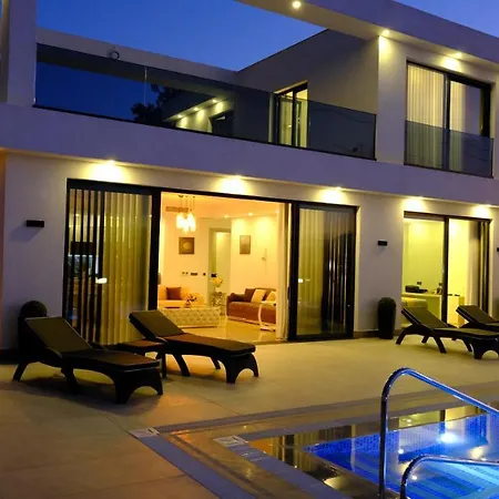 Orabella In Villa Side